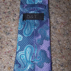 VTG 100% SILK TIE PAISLEY PURPLE  BLUE HANDMADE